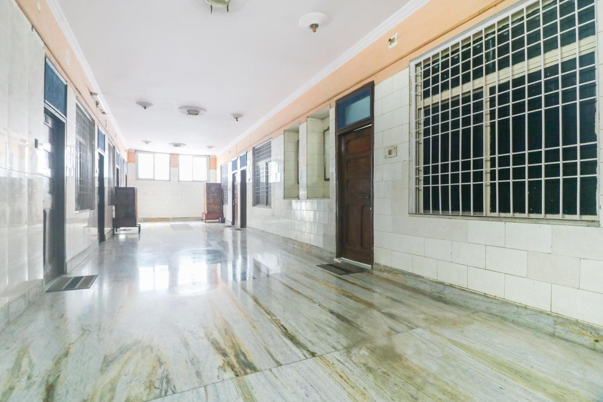 Spot On Hotel Anand Bhawan Alīgarh Extérieur photo