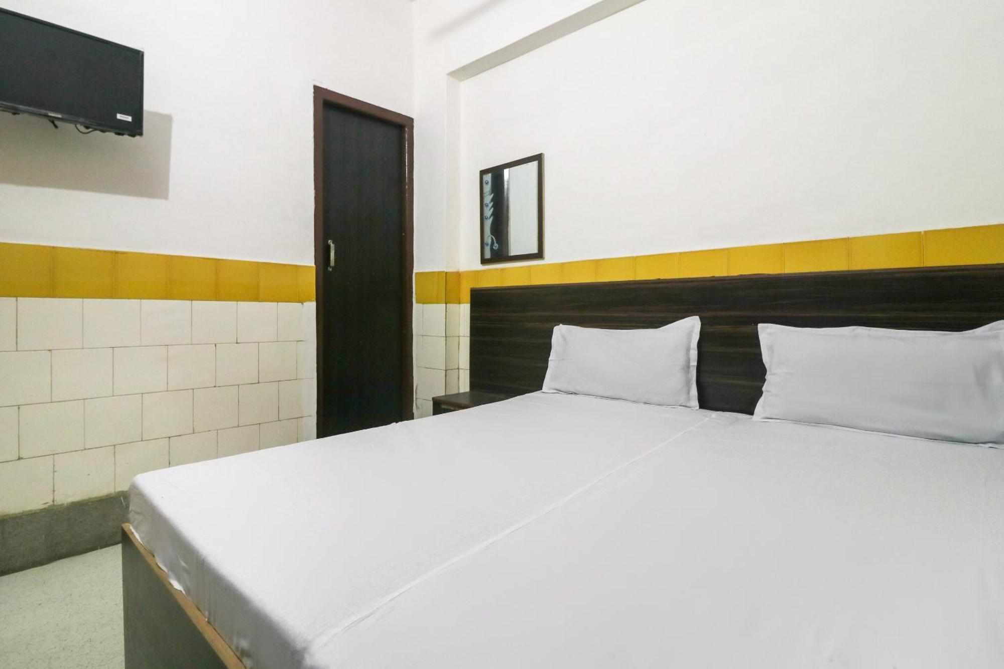 Spot On Hotel Anand Bhawan Alīgarh Extérieur photo